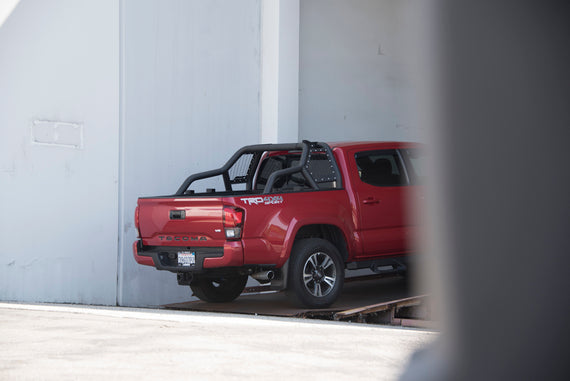 ARMORDILLO® CR1 Heavy Duty Roll Bar Chase Rack (For Mid Size Truck)